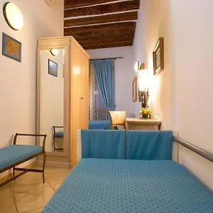 alla-vite-dorata.hotelslidodijesolo.com/
